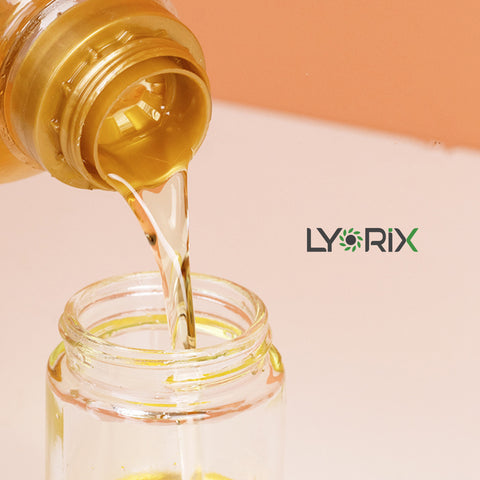 Glass oil brush with dropper cap